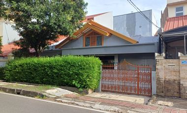 Rumah Bisa Untuk Usaha & Tempat Tinggal di Tanjung Duren Jakarta Barat