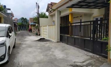 Jual Cepat || Rumah Bagus Luas Dekat Taman Jayawijaya MJ9