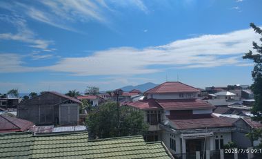 Dijual sangat murah rumah 2 lantai di Perum Wenwin Tumpengan Sea view  laut dan gunung