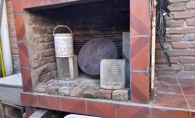 LOCALES EN VENTA CON VIVIENDA EN G. CATAN