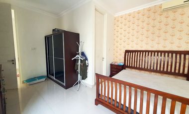 Rumah di Long Beach, Pakuwon City