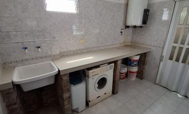 DPTO 3 AMB 1ER PISO CON PATIO Y TERRAZA