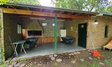 Hermosa Casa Quinta en Glew, a metros de Av. Almafuerte