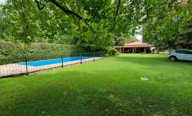 Hermosa Casa Quinta en Glew, a metros de Av. Almafuerte