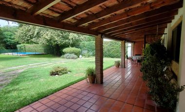 Hermosa Casa Quinta en Glew, a metros de Av. Almafuerte