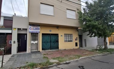 DEPTO 3 AMB CON PATIO Y TERRAZA