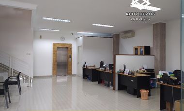 ✅ Dijual Rumah Office Minimalis 3,5 Lantai di Gading Putih Raya