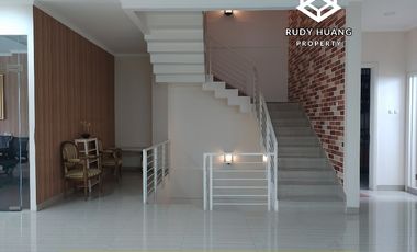 ✅ Dijual Rumah Office Minimalis 3,5 Lantai di Gading Putih Raya