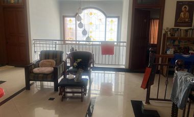 Dijual Rumah Siap Huni di Muara Karang, Hadap Barat Full Funished