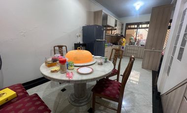 Dijual Rumah Siap Huni di Muara Karang, Hadap Barat Full Funished