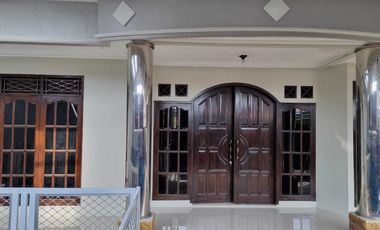 Rumah mewah di tengah  kota purbalingga murah