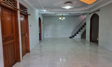 Rumah mewah di tengah  kota purbalingga murah