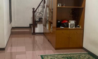 JUAL MURAH RUMAH MEWAH 3 LANTAI DI PONDOK JATI, DEKAT GOR SIDOARJO