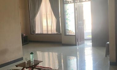 JUAL MURAH RUMAH MEWAH 3 LANTAI DI PONDOK JATI, DEKAT GOR SIDOARJO