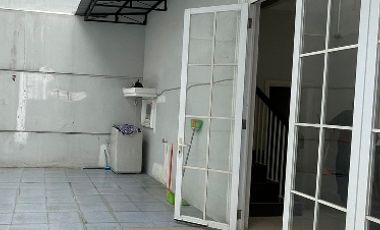 Villa Semi Furnish Citraland Gama City Medan