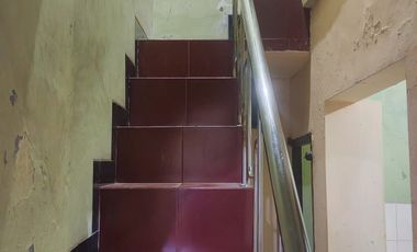 Rumah Bagus plus Ruang usaha Strategis Kawasan Bisnis Pasar Kliwon Solo