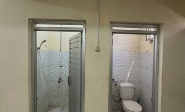 STRATEGIS DIKAWASAN JAKAL KM 7!! RUMAH SIAP HUNI FULL FURNISH!!