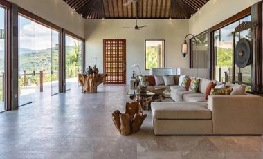 Luxury Villa Full view laut dan gunung di pantai Candi Dasa, Nego