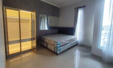 rumah 2 lantai SHM di mangga besar jakarta pusat