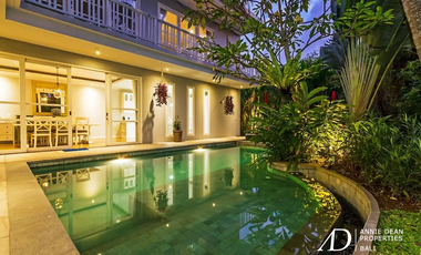 FREEHOLD VILLAS IN PRIME LOCATION BEACHSIDE OF CANGGU