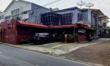Disewakan eks resto kafe Kemang 150 m2 300 juta/thn