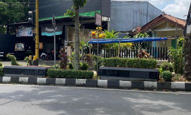 Harus Terjual Cepat Rumah Pinggir Jalan Sudirman Salatiga