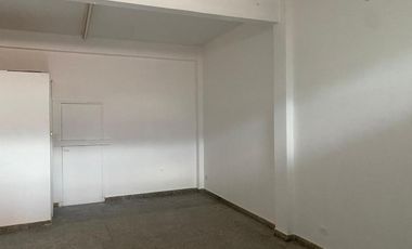 Local para Deposito en Villa Bosch!!