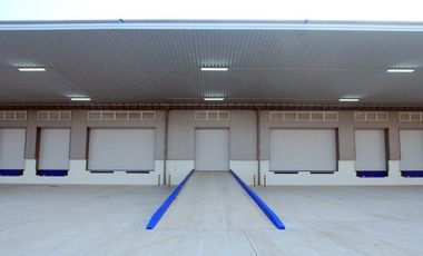 Sewa Gudang Kawasan MM2100 Cikarang 5.312m² ada Loading Dock