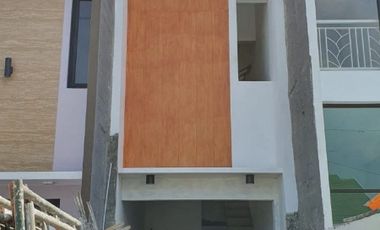 Rumah dijual di Mulyorejo, Surabaya