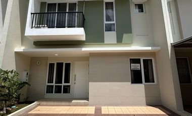 DISEWAKAN BERYL SUMMARECON PER TAHUN FULL FURNISH