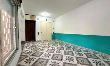 Departamento de 1 ambiente en planta baja