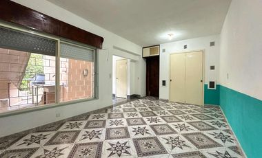 Departamento de 1 ambiente en planta baja