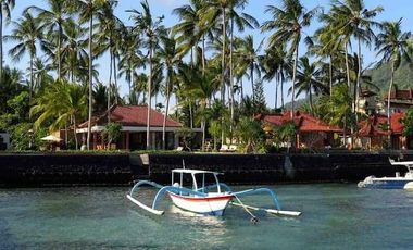 For Sale Luxury Villa Beachfront at Candidasa Bali (Nego)