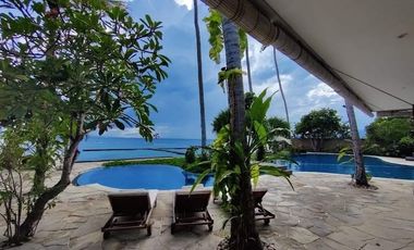 For Sale Luxury Villa Beachfront at Candidasa Bali (Nego)