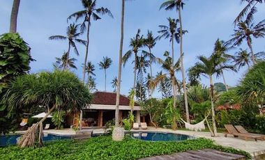 For Sale Luxury Villa Beachfront at Candidasa Bali (Nego)