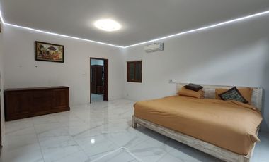 For Sale Villa dengan Pemandangan Tanaman Hijau lokasi Ubud