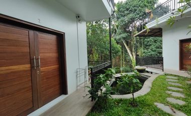 For Sale Villa dengan Pemandangan Tanaman Hijau lokasi Ubud