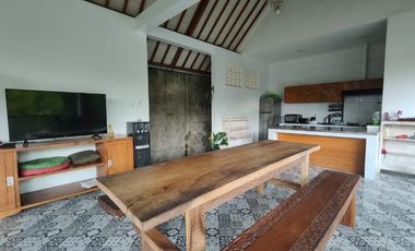 For Sale Villa dengan Pemandangan Tanaman Hijau lokasi Ubud