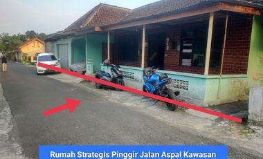 Jual rumah murah di pusat kota Wonosari Gunung Kidul komplek pasar