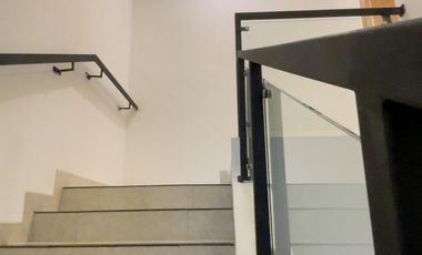 Rumah Modern Minimalis 2 lantai Di Tol Limo dan Tol Sawangan