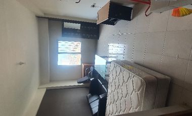 Di jual apartemen pinewood type studio