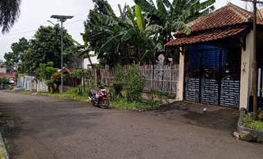 Dijual Rumah Full Furnished di Bogor Baru Taman