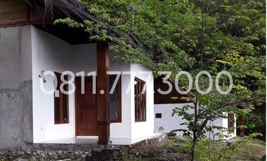 Villa Keluarga - Nyaman - Tenang di Pantai Batu Karas Pangandaran