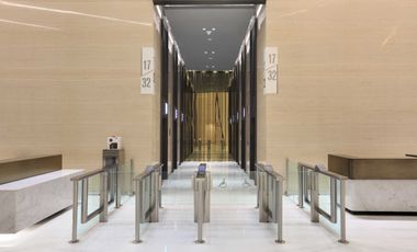 Sewa Space Utk Retail 180 m2 di Rooftop Gedung IFC Sudirman Jaksel