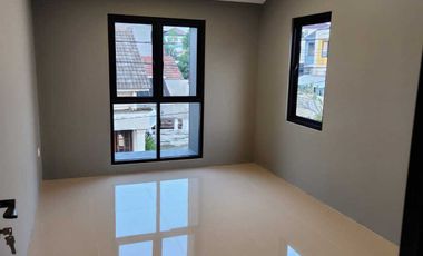 Rumah Cantik Bangunan Mandiri Siap Huni Kawasan Asri