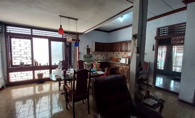 dijual rumah gandeng di cempaka putih