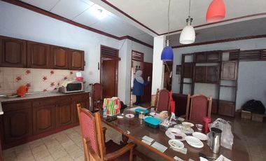 dijual rumah gandeng di cempaka putih