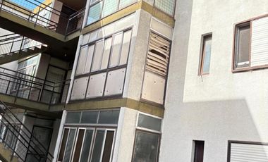 Venta - Ricardo Balbin 5442   - Depto 3 y 1/2 amb