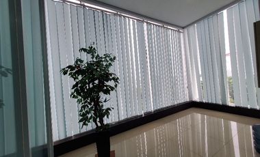 Dijual Gedung Kantor di Jalan Raya Pramuka Jakarta Timur
