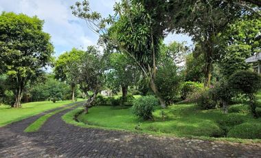 Dijual Villa Gadog Cipanas